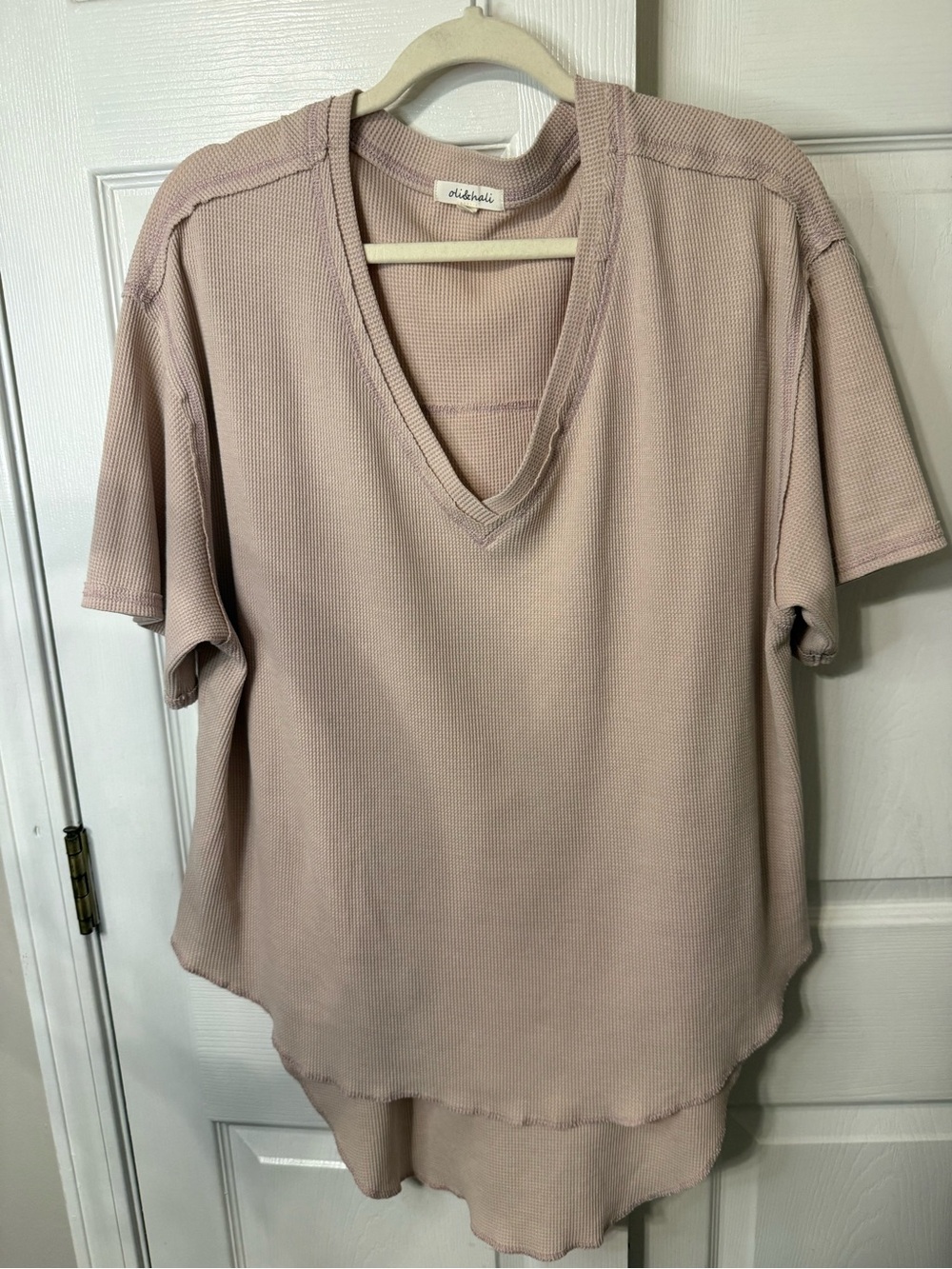 Oli & Hali Dusty Mauve V-Neck Short Sleeve Top